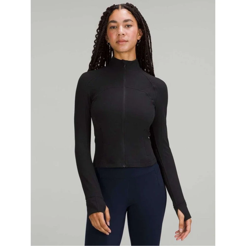 Lululemon Black Nulu Cropped Define Jacket Size 6 Gym Workout Activewear Chic